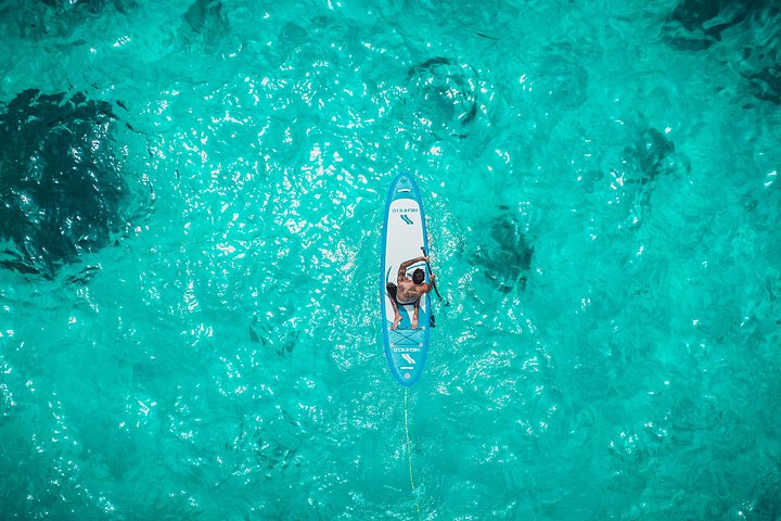 Luxe catamaran cruise naar Phi Phi, Maya Bay en Maithon eiland vanuit Phuket, foto 17 | wizardtrip