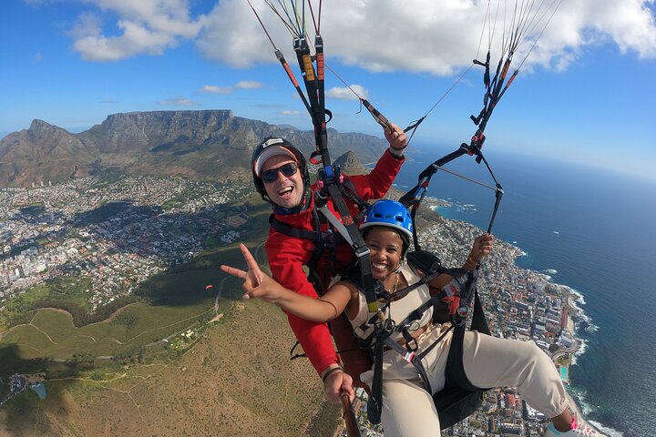 Hi5 Tandem Paragliding Cape Town | wizardtrip