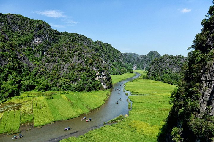Excursion d'une journée pittoresque à Ninh Binh depuis Hanoï, avec balades en bateau, sites anciens et vélo à la campagne, photo 51 | wizardtrip