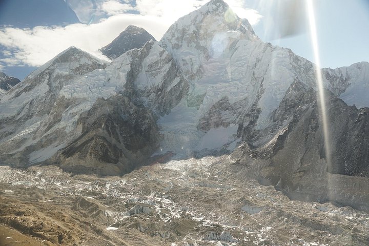 Tour in elicottero sul Monte Everest, Nepal, con viste aeree mozzafiato sull'Himalaya, foto 23 | wizardtrip