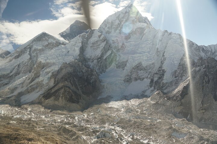 Tour in elicottero sul Monte Everest, Nepal, con viste aeree mozzafiato sull'Himalaya, foto 24 | wizardtrip