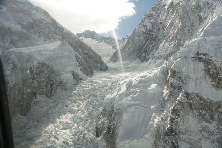 Tour in elicottero sul Monte Everest, Nepal, con viste aeree mozzafiato sull'Himalaya, foto 26 | wizardtrip
