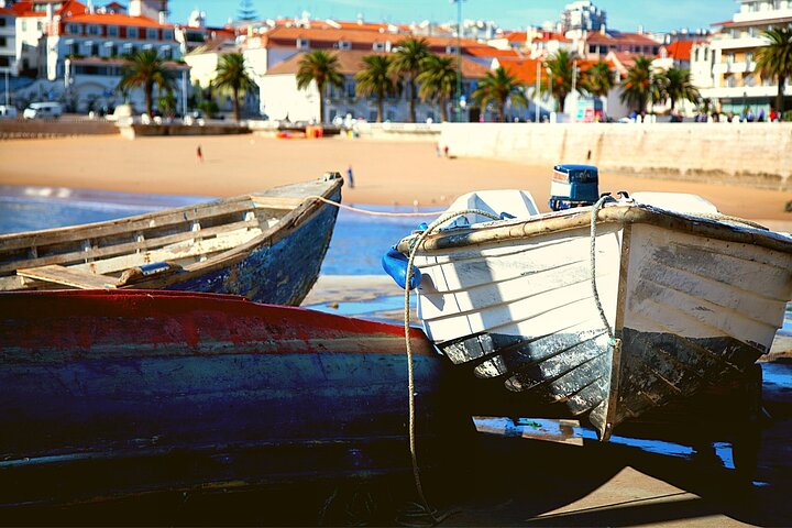 Privétour die het Pena Paleis van Sintra, historische steden en kustuitzichten nabij Lissabon verkent, foto 6 | wizardtrip