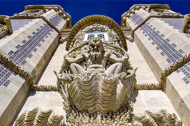 Privétour die het Pena Paleis van Sintra, historische steden en kustuitzichten nabij Lissabon verkent, foto 8 | wizardtrip