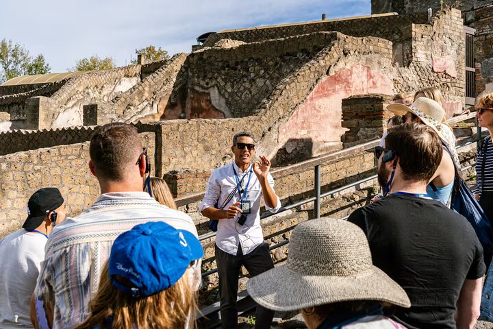 Guidad tur av Pompejis ruiner och ridäventyr på Vesuvius med lunch och vin, foto 18 | wizardtrip