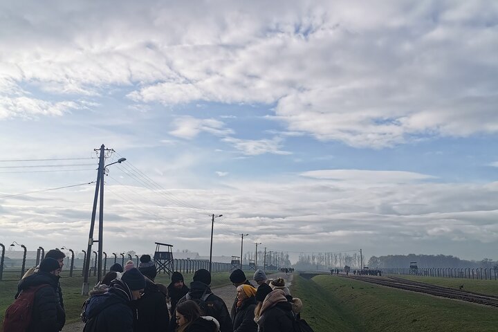 クラクフ発アウシュヴィッツ＝ビルケナウへのガイド付きツアー。歴史的場所と送迎が含まれます、写真8 | wizardtrip