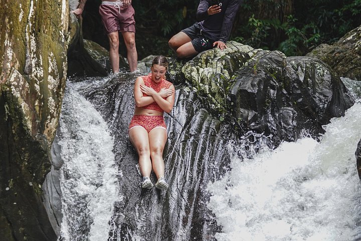 Explore as cascatas, o escorrega aquático e as trilhas exuberantes da Floresta Tropical El Yunque num passeio guiado a partir de San Juan, foto 26 | wizardtrip
