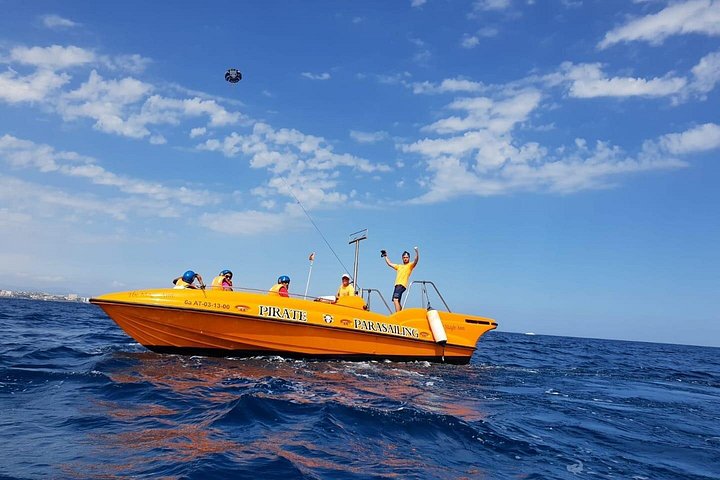 Prova emozionanti voli in parasailing sul mare a Fuengirola, Spagna, foto 9 | wizardtrip