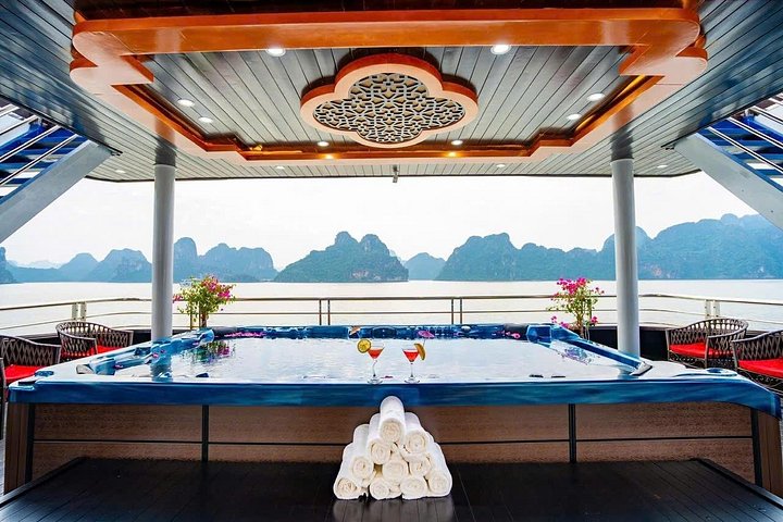 Luxury Halong Bay day cruise with limestone karsts, buffet lunch, and onboard relaxation, photo 6 | wizardtrip