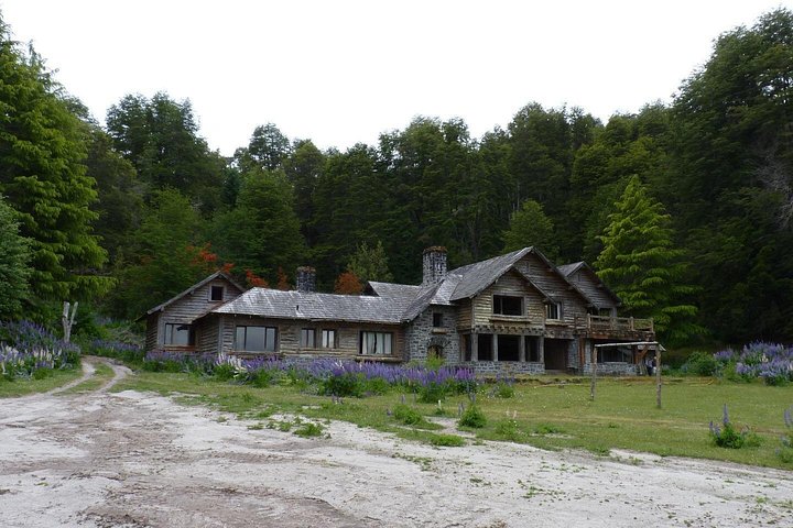 Explorez l'empreinte historique allemande et nazie de Bariloche avec un guide expert, photo 8 | wizardtrip