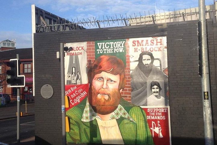Explorez les murales et les Murs de la Paix de Belfast lors d'une visite privée en taxi avec un guide local, photo 120 | wizardtrip
