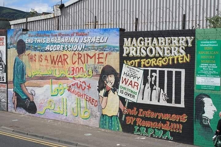 Explorez les murales et les Murs de la Paix de Belfast lors d'une visite privée en taxi avec un guide local, photo 173 | wizardtrip