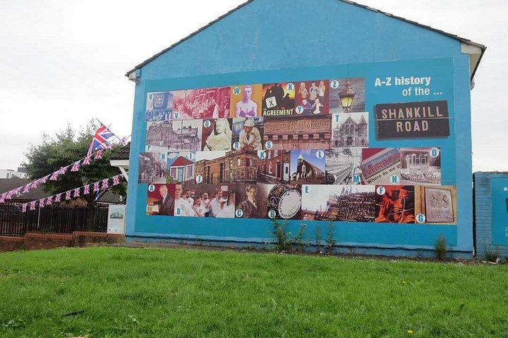 Explorez les murales et les Murs de la Paix de Belfast lors d'une visite privée en taxi avec un guide local, photo 180 | wizardtrip