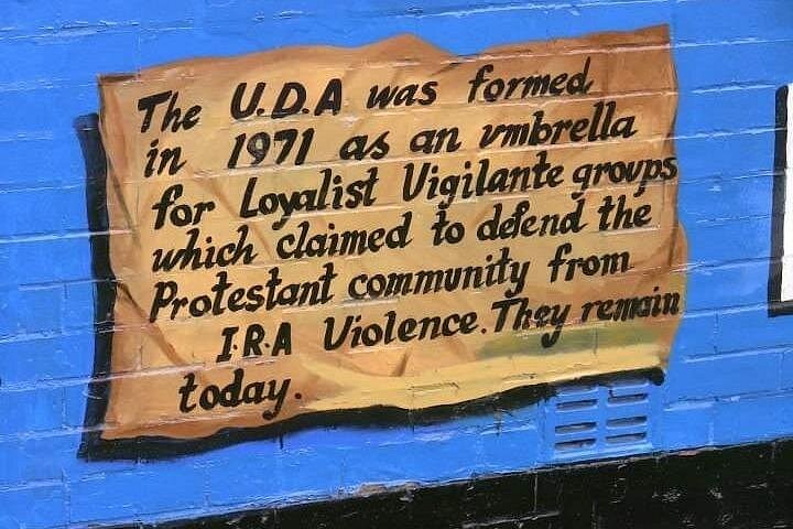 Explorez les murales et les Murs de la Paix de Belfast lors d'une visite privée en taxi avec un guide local, photo 190 | wizardtrip