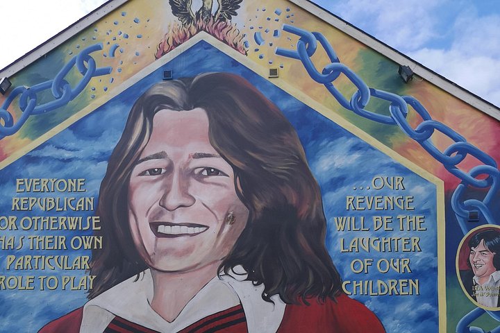 Explorez les murales et les Murs de la Paix de Belfast lors d'une visite privée en taxi avec un guide local, photo 263 | wizardtrip
