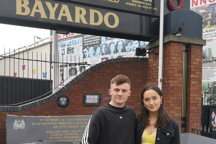 Explorez les murales et les Murs de la Paix de Belfast lors d'une visite privée en taxi avec un guide local, photo 280 | wizardtrip