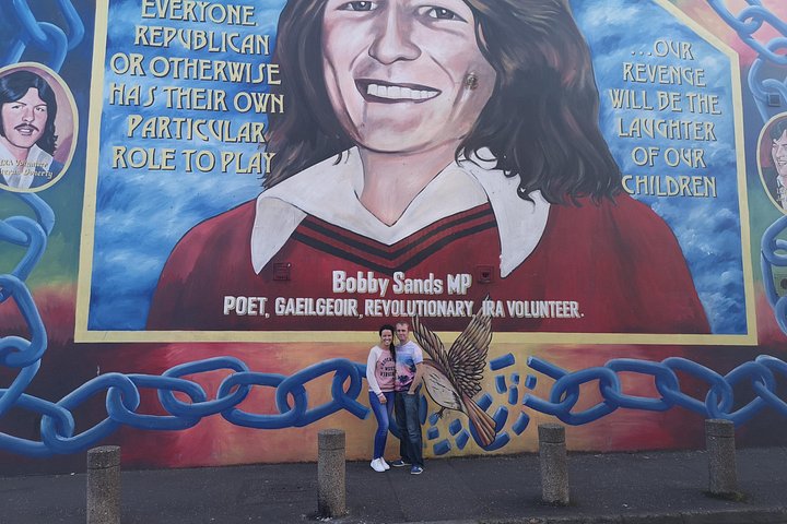 Explorez les murales et les Murs de la Paix de Belfast lors d'une visite privée en taxi avec un guide local, photo 394 | wizardtrip