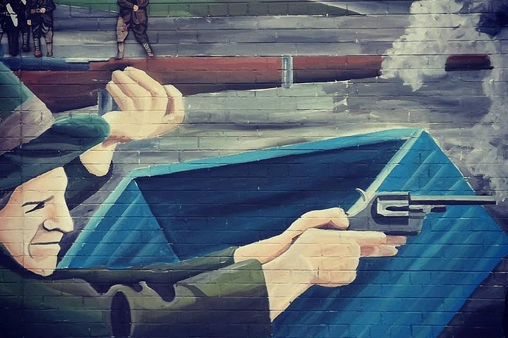 Explorez les murales et les Murs de la Paix de Belfast lors d'une visite privée en taxi avec un guide local, photo 40 | wizardtrip