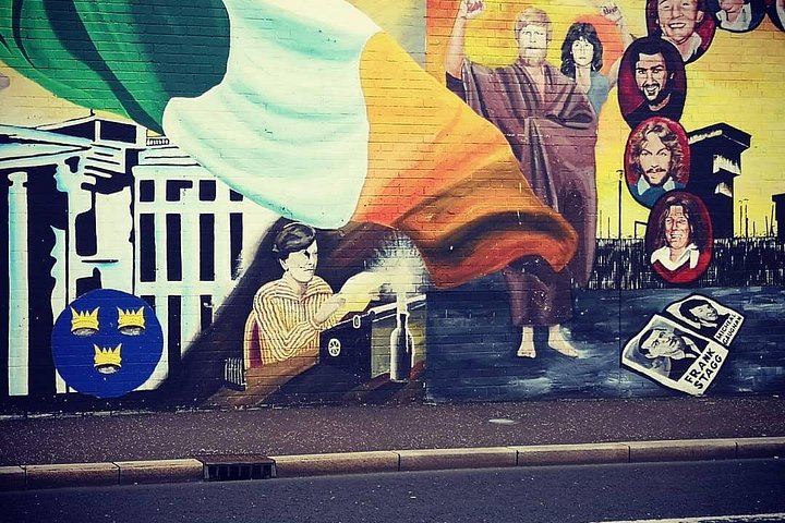 Explorez les murales et les Murs de la Paix de Belfast lors d'une visite privée en taxi avec un guide local, photo 41 | wizardtrip