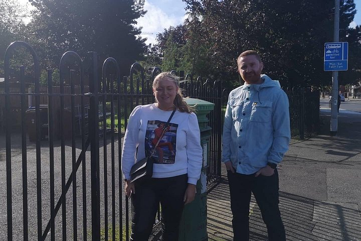 Explorez les murales et les Murs de la Paix de Belfast lors d'une visite privée en taxi avec un guide local, photo 418 | wizardtrip