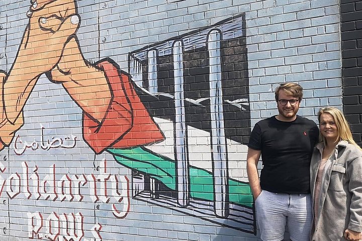 Explorez les murales et les Murs de la Paix de Belfast lors d'une visite privée en taxi avec un guide local, photo 628 | wizardtrip