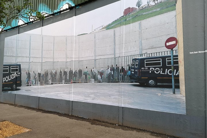 Explorez les murales et les Murs de la Paix de Belfast lors d'une visite privée en taxi avec un guide local, photo 66 | wizardtrip