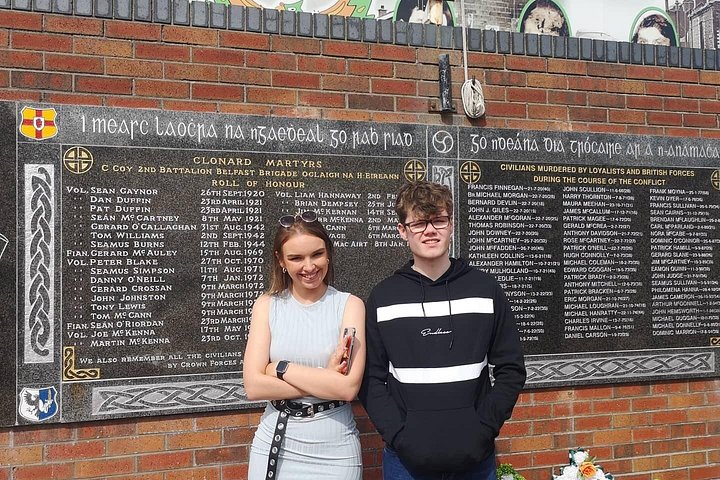 Explorez les murales et les Murs de la Paix de Belfast lors d'une visite privée en taxi avec un guide local, photo 709 | wizardtrip