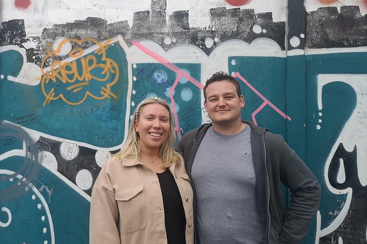 Explorez les murales et les Murs de la Paix de Belfast lors d'une visite privée en taxi avec un guide local, photo 733 | wizardtrip