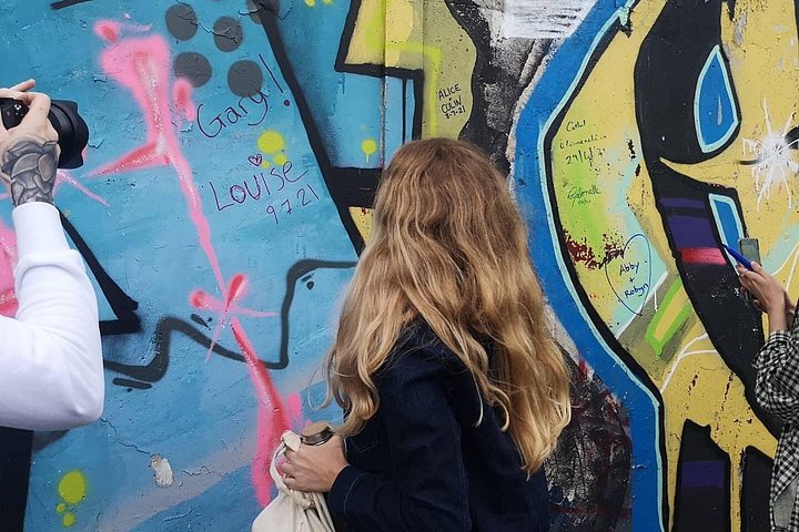 Explorez les murales et les Murs de la Paix de Belfast lors d'une visite privée en taxi avec un guide local, photo 755 | wizardtrip