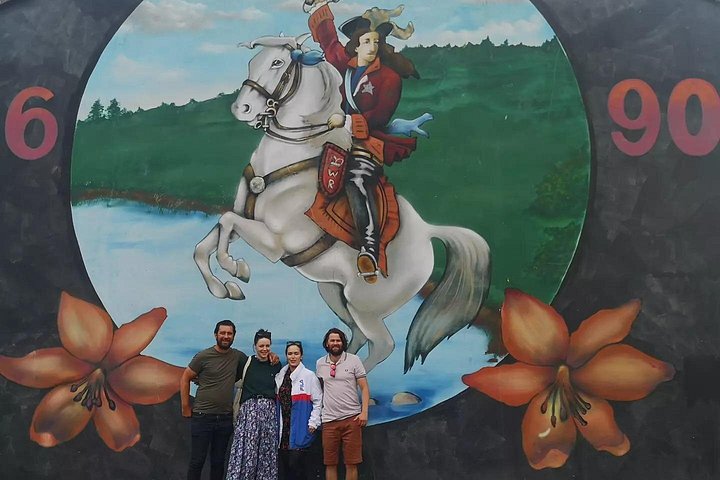 Explorez les murales et les Murs de la Paix de Belfast lors d'une visite privée en taxi avec un guide local, photo 874 | wizardtrip