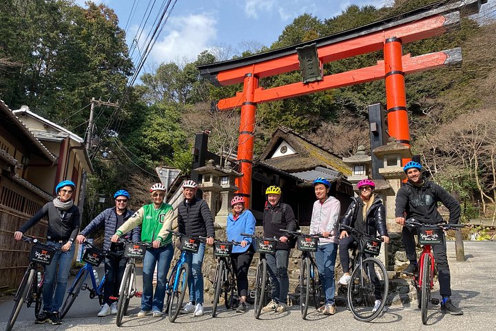 Passeio de bicicleta matinal pela Floresta de Bambu de Arashiyama e ruas secundárias cénicas de Quioto, foto 9 | wizardtrip