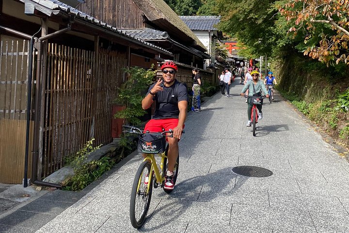 Passeio de bicicleta matinal pela Floresta de Bambu de Arashiyama e ruas secundárias cénicas de Quioto, foto 11 | wizardtrip