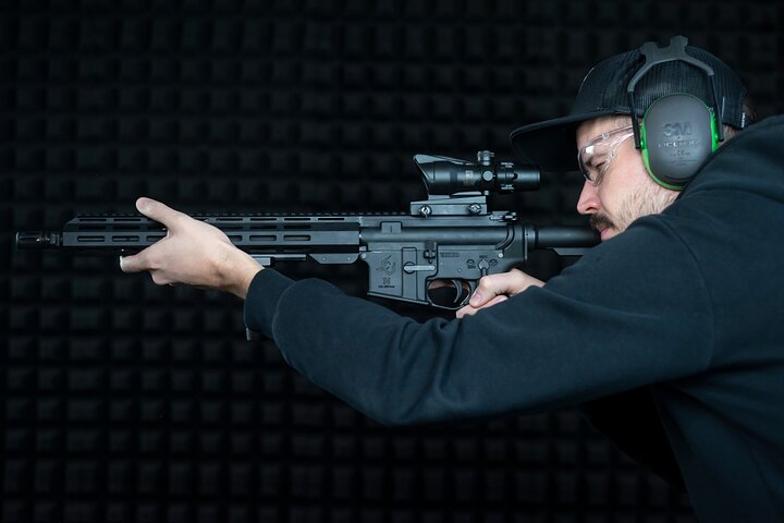 Expérimentez le tir d'armes légendaires comme l'AK-47 et le Glock au RANGER Prague Shooting, photo 16 | wizardtrip