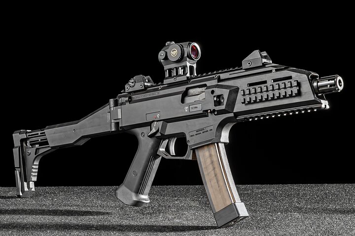 Expérimentez le tir d'armes légendaires comme l'AK-47 et le Glock au RANGER Prague Shooting, photo 19 | wizardtrip
