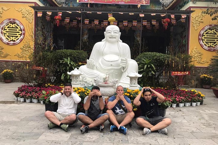 Tour de día completo explorando la Dama Buda de Da Nang, las Montañas de Mármol, la Jungla de Cocos y la Antigua Ciudad de Hoi An, foto 7 | wizardtrip