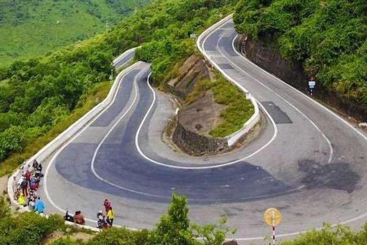 Passeio em pequeno grupo explorando a Cidade Imperial de Hue, o Passo Hai Van e a paisagem costeira de Da Nang, foto 7 | wizardtrip