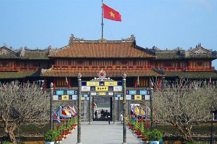 Passeio em pequeno grupo explorando a Cidade Imperial de Hue, o Passo Hai Van e a paisagem costeira de Da Nang, foto 8 | wizardtrip