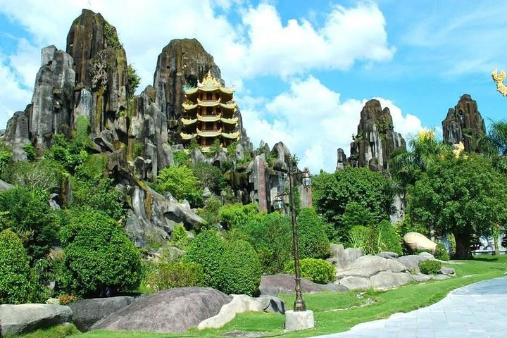 Erkunden Sie Da Nangs Marmorberge, die Am Phu Höhle und die Statue der Buddha-Dame auf einer geführten Kleingruppentour, Foto 7 | wizardtrip