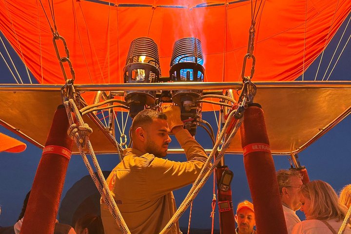 Vol en montgolfière au-dessus de Marrakech au lever du soleil avec vue sur les montagnes de l'Atlas, photo 23 | wizardtrip