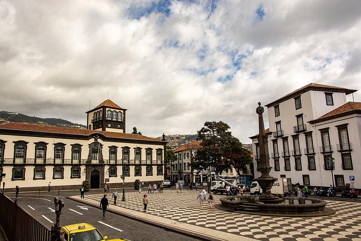 Vandretur gjennom historiske Funchal, Portugal, med besøk til markeder og landemerker, foto 18 | wizardtrip