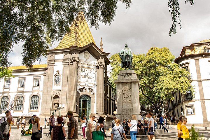 Vandretur gjennom historiske Funchal, Portugal, med besøk til markeder og landemerker, foto 21 | wizardtrip
