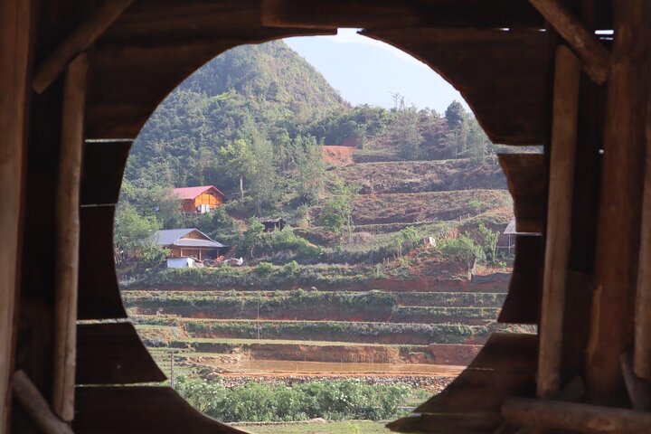 Trekking a través de pintorescas terrazas de arroz en Sapa, Vietnam, foto 21 | wizardtrip