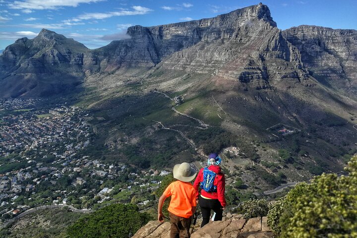 Randonnée sur Lion's Head au Cap pour des vues spectaculaires du lever ou du coucher de soleil sur la ville et l'océan, photo 7 | wizardtrip