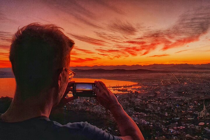Randonnée sur Lion's Head au Cap pour des vues spectaculaires du lever ou du coucher de soleil sur la ville et l'océan, photo 8 | wizardtrip