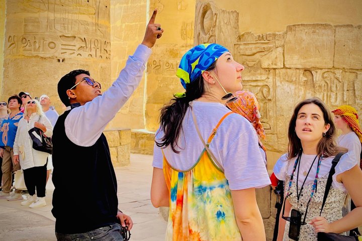 Voo de balão sobre Luxor ao nascer do sol, seguido de um tour por templos e tumbas egípcias antigas, foto 20 | wizardtrip