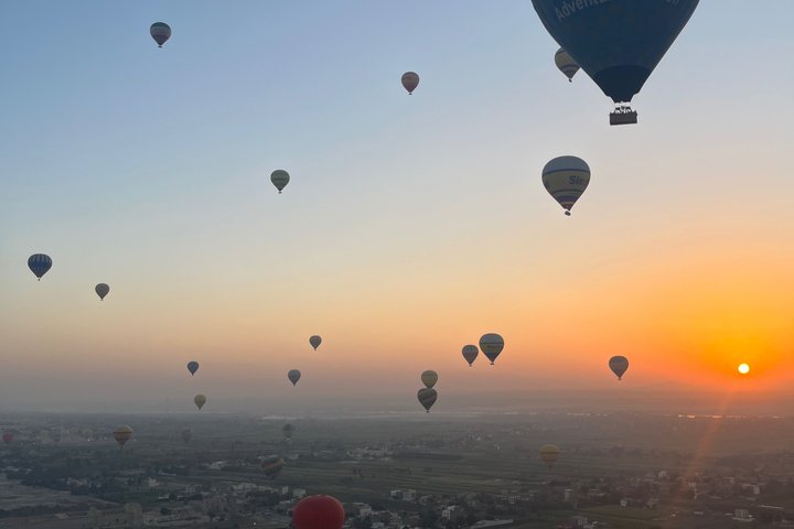 Voo de balão sobre Luxor ao nascer do sol, seguido de um tour por templos e tumbas egípcias antigas, foto 27 | wizardtrip