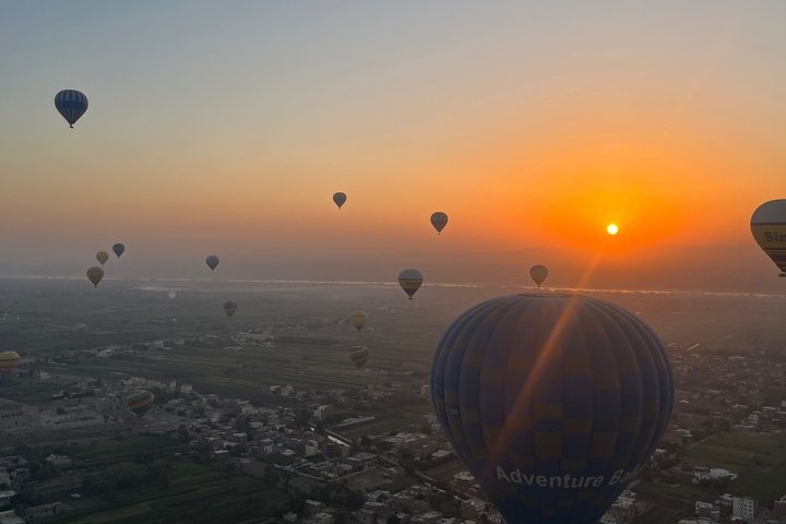 Voo de balão sobre Luxor ao nascer do sol, seguido de um tour por templos e tumbas egípcias antigas, foto 29 | wizardtrip