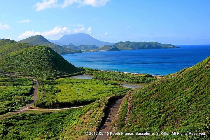 Panoramatour der Insel St. Kitts mit historischen Stätten, Naturlandschaften und Küstenansichten, Foto 7 | wizardtrip