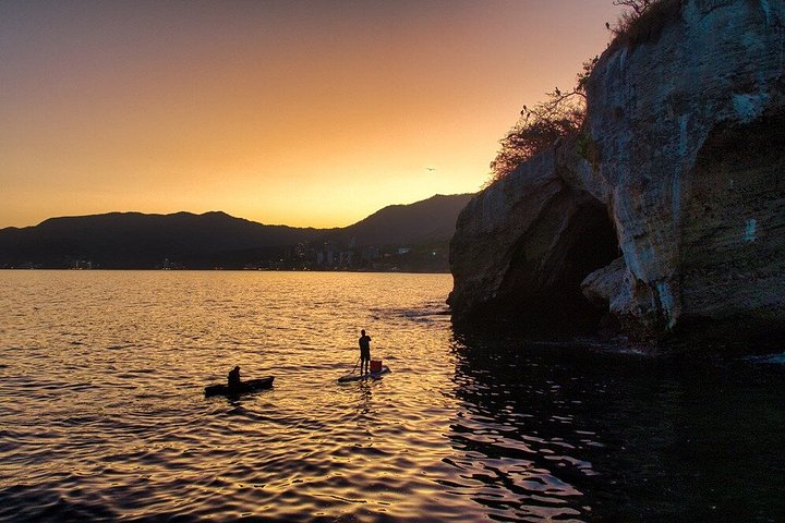 Kajak- och SUP-tur för att se bioluminiscens vid Los Arcos, Puerto Vallarta på natten, foto 27 | wizardtrip