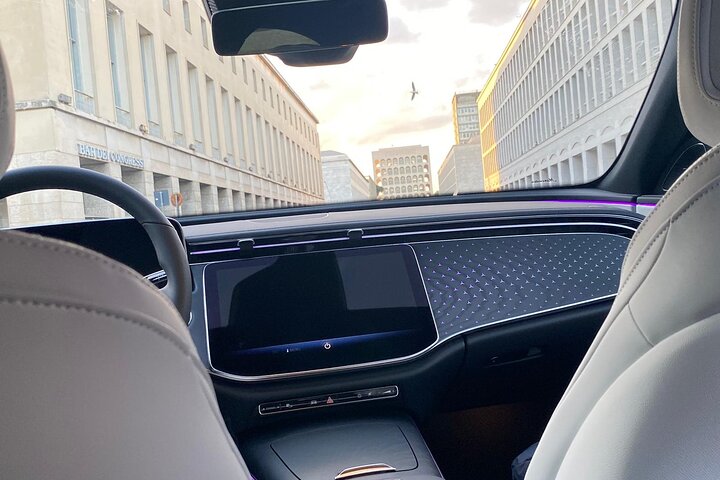 Serviço de transfer privado de luxo entre o centro de Roma e o porto de Civitavecchia com veículos confortáveis, foto 34 | wizardtrip